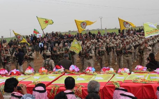 ABD Bombardımanında Ölen 17 Dsg'li Telabyad'ta Toprağa Verildi