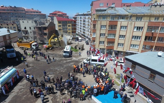 Büyükşehir Kentsel Dönüşümde Çığır Açıyor