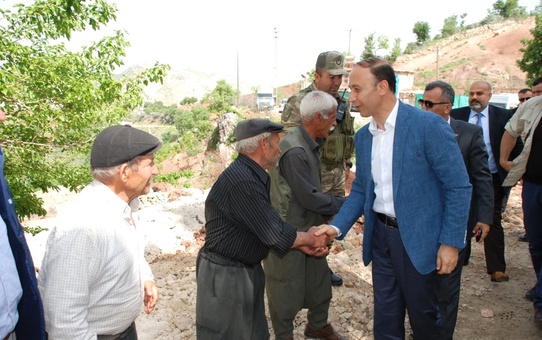 Vali Erin Göztepe ve Büyük Kırıklı Köylerini Ziyaret Etti