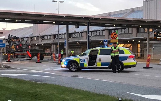 İsveç'te Göteborg Havalimanı Bomba İhbarı Nedeniyle Boşaltıldı