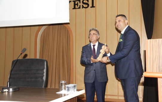 Akdeniz Kent Konseyi'nde Yeni Başkan Yiğit Göksen Oldu