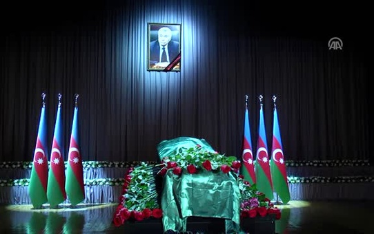 Hayatını Kaybeden Azerbaycan Enerji Bakanı Aliyev Son Yolculuğuna Uğurlandı