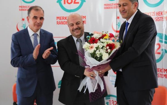 Genel Sekreter Prof. Dr. Erdoğan, Görevi Öğrencisi Uzm. Dr. Güler'e Devretti