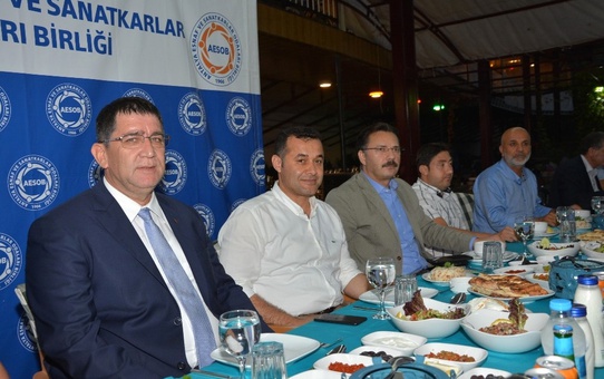 Esnaf ve Protokol, Aesob Sofrasında