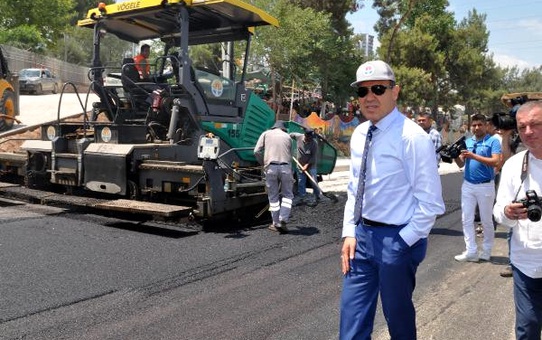 Adana Büyükşehir Belediye Başkanı MHP'li Sözlü'den Eski Çevre Bakanı Sarı'ya Eleştiri