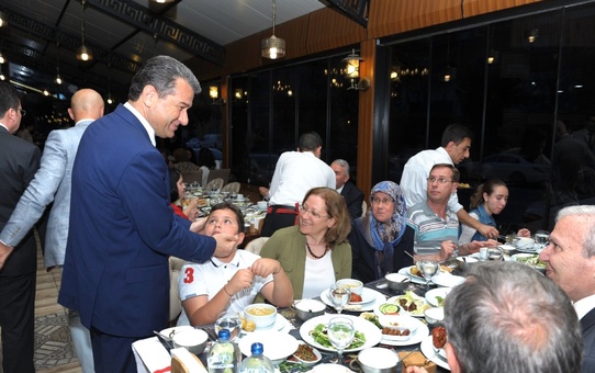 Vali Çelik: 'Şehit ve Gazilerimize Minnet Borçluyuz'
