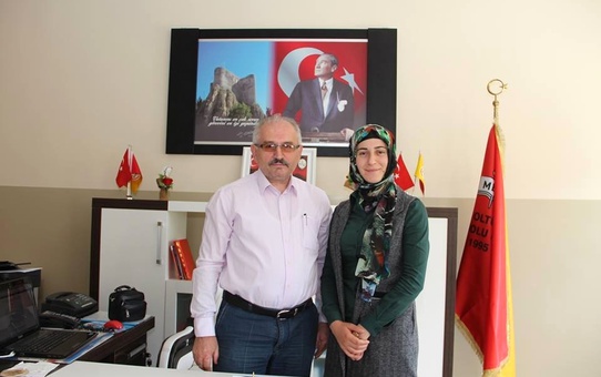 Oltu'nun Milli Gururu Okul Müdürünü Ziyaret Etti