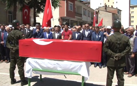 Şehit Öğretmen Son Yolculuğuna Uğurlandı