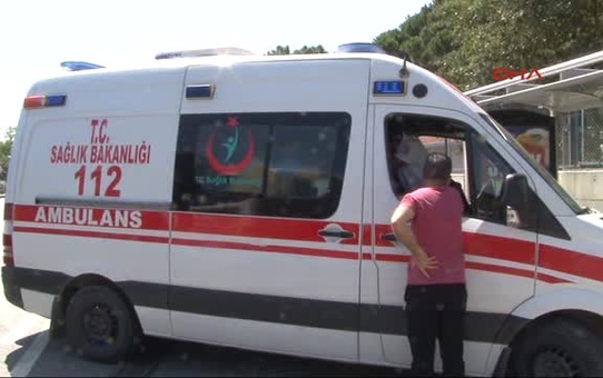 Zincirleme Trafik Kazasında 2 Kişi Yaralandı