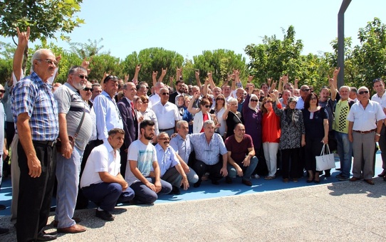 MHP Manisa Teşkilatında Toplu İstifa