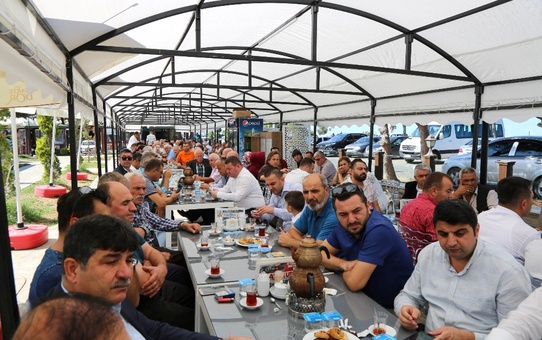 Başkan Taşçı: 'Paylaşıyoruz, Bayram Oluyor'