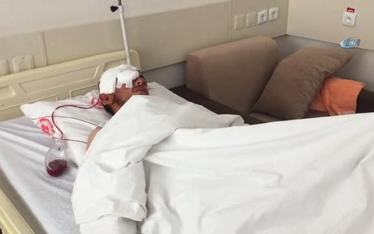 Gözüne Saplanan Çivi 5 Saatlik Operasyonla Çıkartıldı