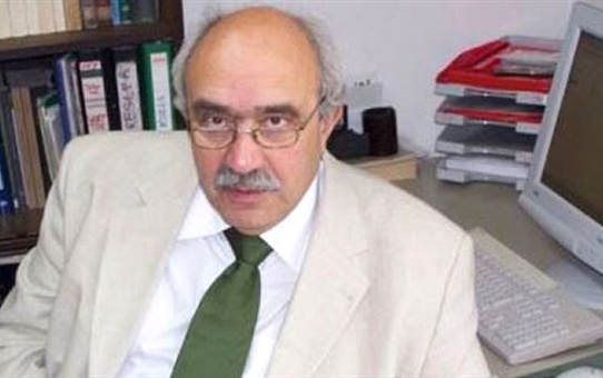 Ünlü Türkolog Semih Tezcan, Uçakta Kalp Krizi Geçirerek Hayatını Kaybetti
