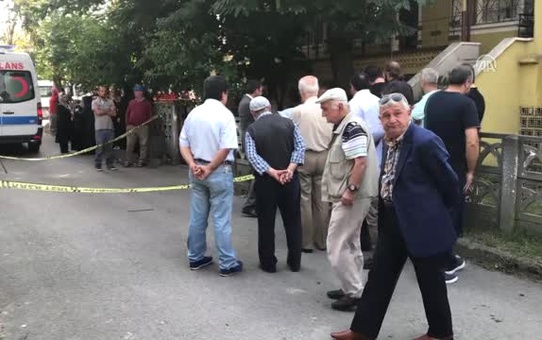 Çatıdan Düşen Kişi Hayatını Kaybetti
