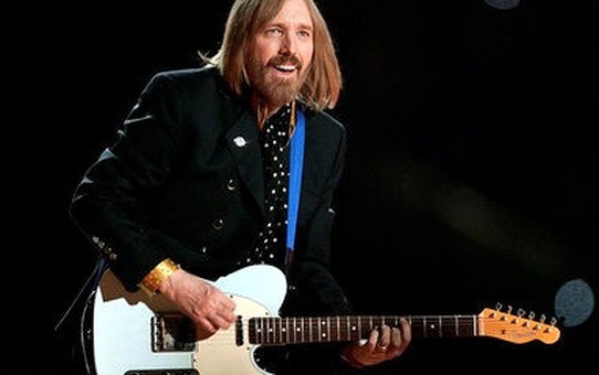 Amerikalı Ünlü Sanatçı Tom Petty Sevenlerini Üzdü