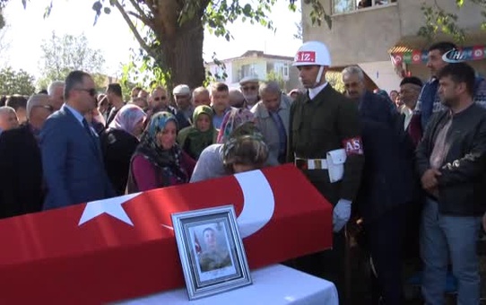 Kalp Krizi Sonucu Hayatını Kaybeden Asker Samsun'da Toprağa Verildi