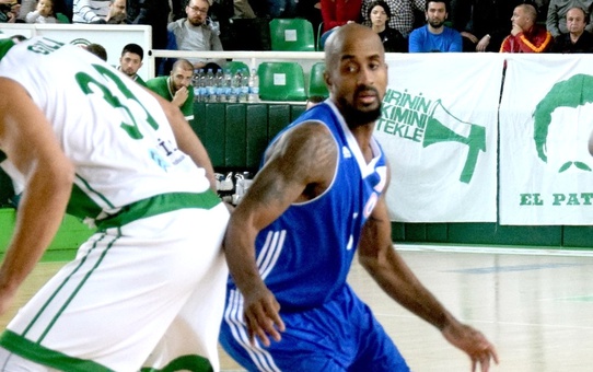 Muratbey Uşak, Earl Calloway'i Renklerine Kattı