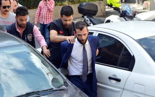 Onur Özbizerdik Hakkında Zorla Getirme Kararı