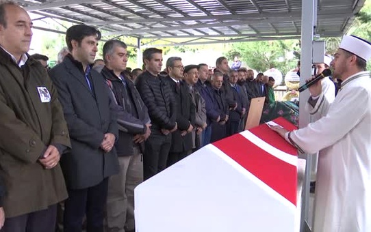 Tanburi Necdet Yaşar Son Yolculuğuna Uğurlandı