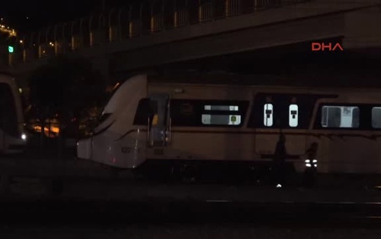 İzmir İzban Treninin Altında Kalarak Yaşamını Yitirdi