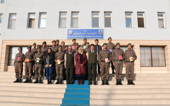 Dernekten Askerlere Destek Mektupları