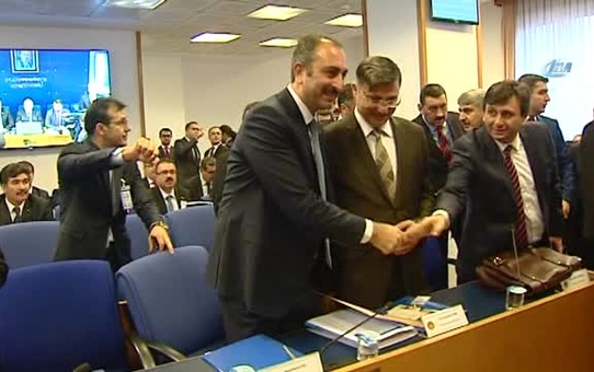 Adalet Bakanı Gül: 'Gülen'in İadesi İçin ABD'ye 7 İade Talepnamesi Gönderildi'