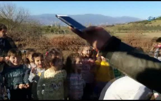 Kadın Öğretmene Duygulandıran 24 Kasım Hediyesi