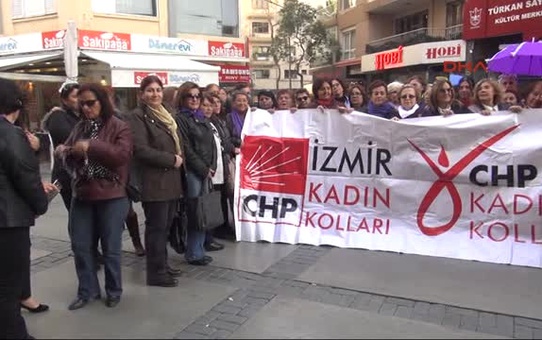 İzmir CHP'li Kadınlardan 'Şiddet' Açıklaması