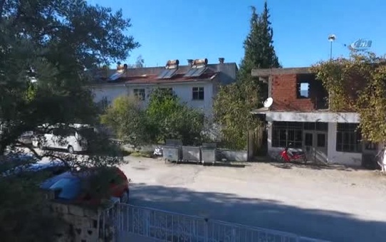 Kanser Olan Nazmiye Öğretmen İçin Öğretmen Arkadaşları ve Öğrencileri Şarkı Söyledi