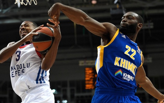 Anadolu Efes Deplasmandan Eli Boş Döndü