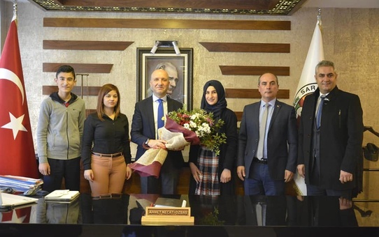Öğrencilerden Özbaş'a Teşekkür