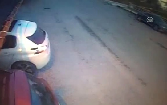 Eski Belediye Başkanına Silahlı Saldırı Güvenlik Kamerasında