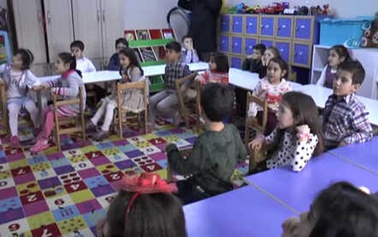 Yurt Genelinde Karne Heyecanı...öğrenciler Yarıyıl Tatiline Girdi