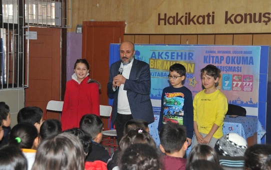 Yazar Çetin, Öğrencilere Başarının Anahtarını Anlattı