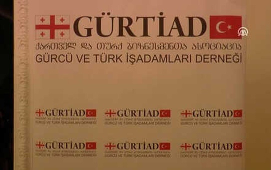 Türk Tiyatro Yönetmeninden Gürcüce Oyun
