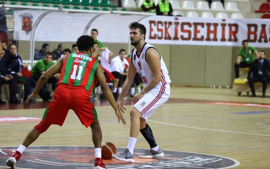 Tahincioğlu Basketbol Süper Ligi: Eskişehir Basket: 66 - Pınar Karşıyaka: 72