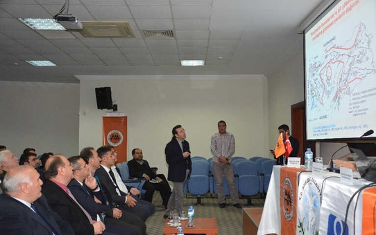 İnşaat Sektörü Temsilcileri Seminerde Buluştu