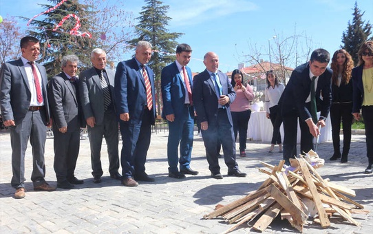 Şereflikoçhisar'da Nevruz Kutlandı