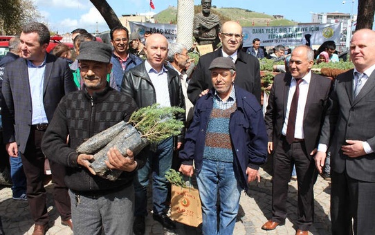 Bergama'da Şehitlerimiz İçin Anlamlı Etkinlik
