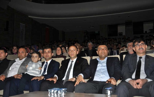 Gaziantep Ülkü Ocaklarından Uyuşturucuya Karşı Tiyatro