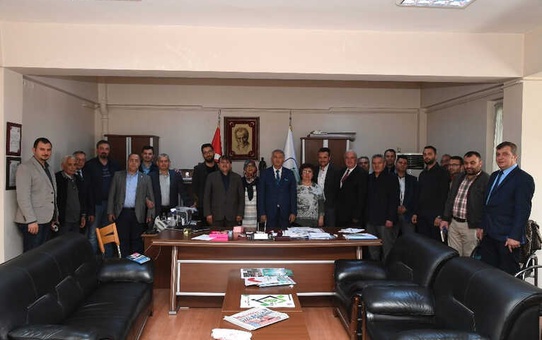 Başkan Günaydın, Festival ve Fuar Öncesi Firma Temsilcileriyle Buluştu