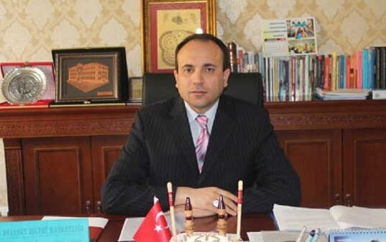 Eski Erzincan Vali Yardımcısı Fetö'den Tutuklandı