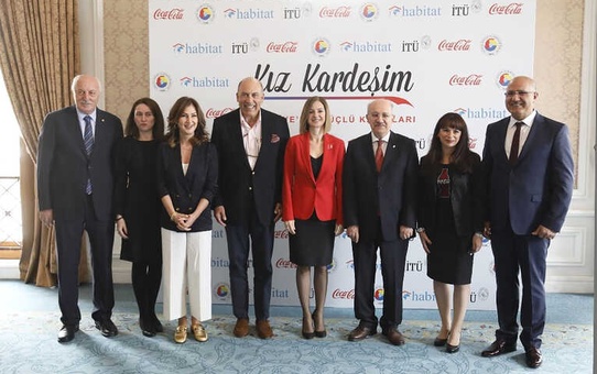 Muhtar Kent: '21'inci Asır Gelişmekte Olan Ülkelerin Asrı Değil, Kadınların Asrıdır'