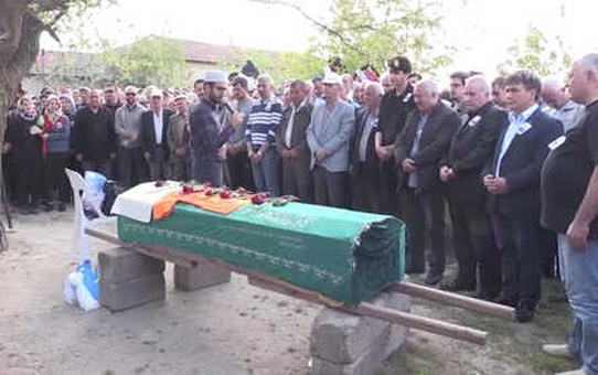 Gazeteci Şentürk, Son Yolculuğuna Uğurlandı