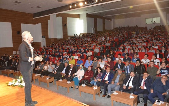 Oğuzeli'nde Stand-up Tadında Seminer