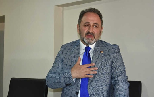 AK Parti Kastamonu Milletvekili Murat Demir;