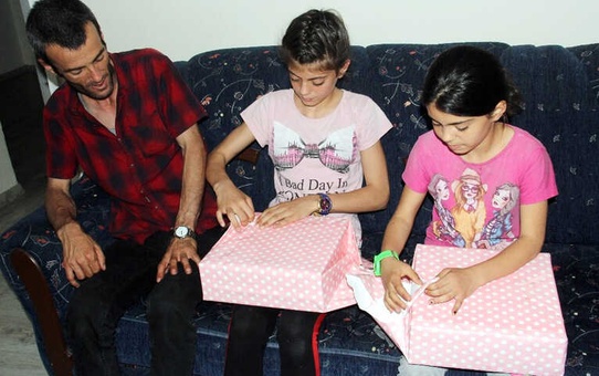 Babası Doğum Günü Hediyesi Alamayınca Vali'den Küçük Ebrar'a Sürpriz