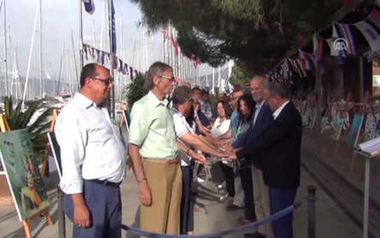 Su Altında Yapılan Resimler Sergilendi (2)