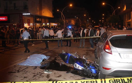 Antalya'da Feci Kaza: 1 Ölü, 2 Yaralı