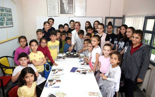 Yılın Annesi' Hürtürk